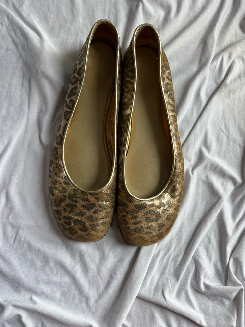 Designer Taryn Rose Leopard Print Gold Leather Ballet Flats made in Italy